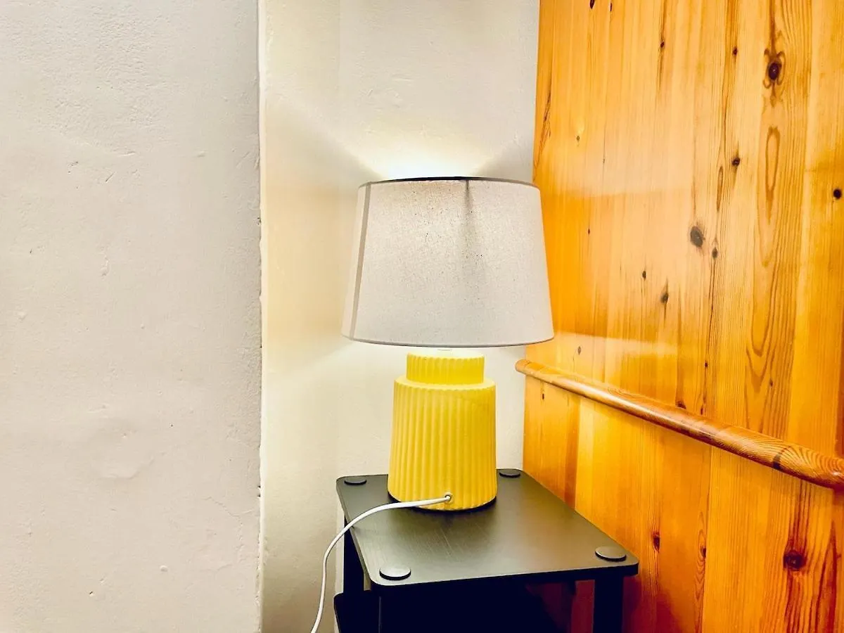 Home In Plaistow & Free Parking London Apartment