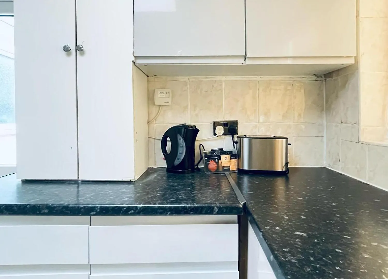 Apartment Home In Plaistow & Free Parking London